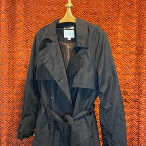 Black Trench Coat 🧥